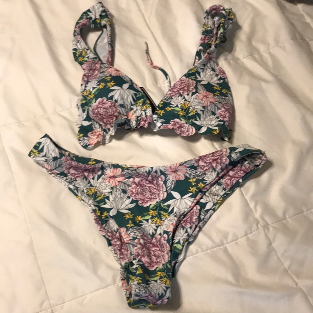 Floral swim suit